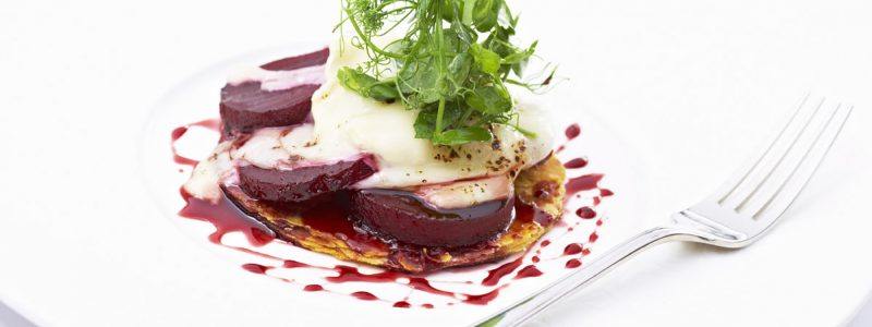 Beetroot Tart with Goat's Cheese and Rocket Salad - Country Range