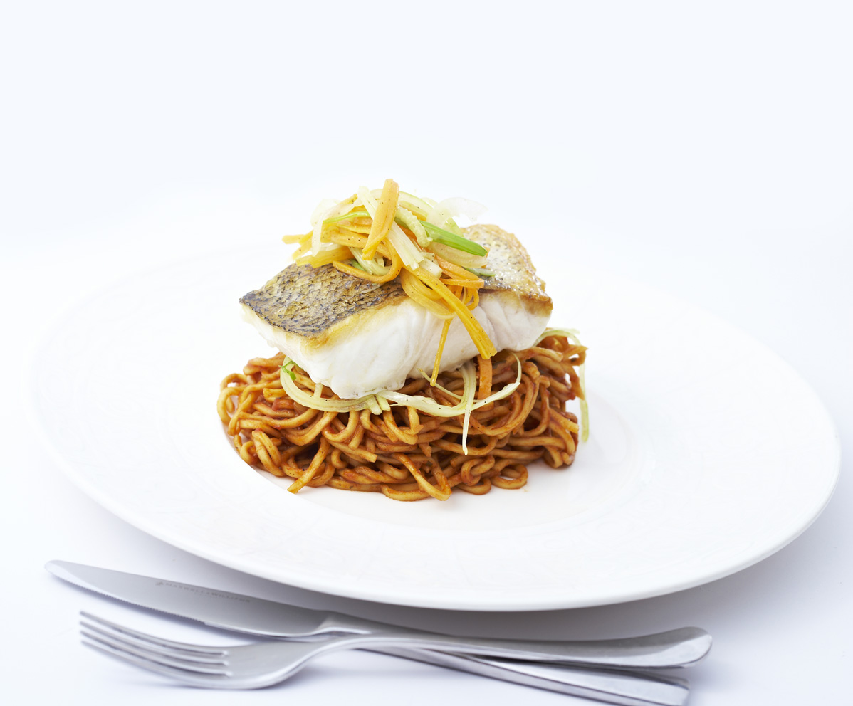 Tomato Chilli Sauce with Noodles and Hake - Country Range