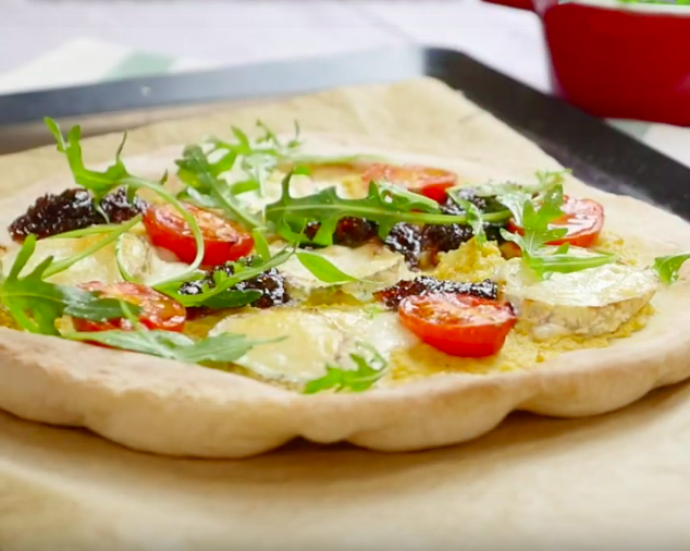Houmous Flatbread with Tomato, Red Onion Chutney and Goats Cheese - Country Range