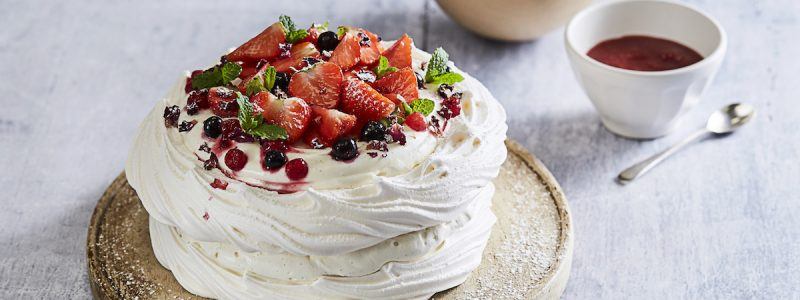 Strawberry Pavlova - Country Range